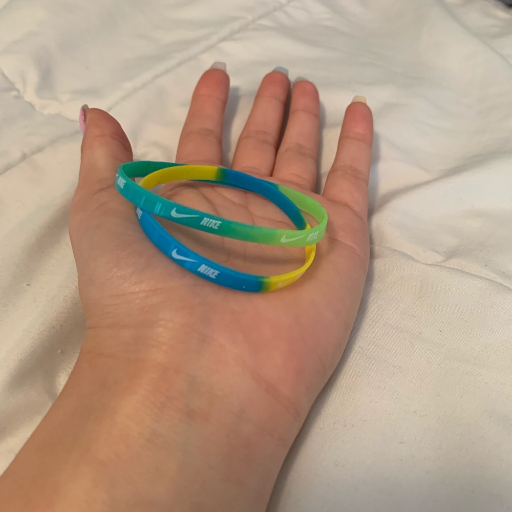 nike wristbands
